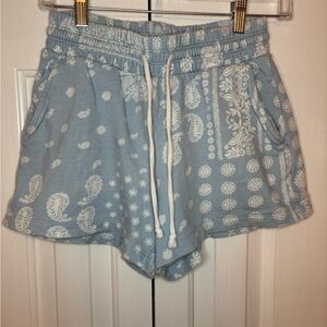 Talbot’s Blue Paisley Women's Shorts